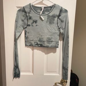 Lululemon Long Sleeve Crop Top
